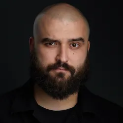 Фотография репетитора Юлдашев Тимур Рустамович