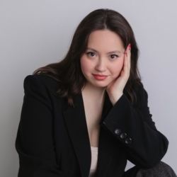 Фотография репетитора Халиева Алина Сакеновна