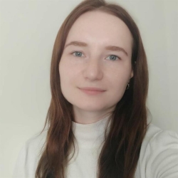 Фотография репетитора Крапивина Александра Дмитриевна