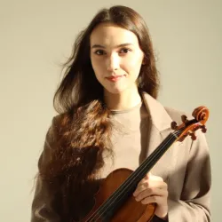 Фотография репетитора Дубровина Арина Германовна