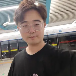 Фотография репетитора Сюй Гуанжуй 