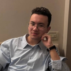 Фотография репетитора Лим Владислав Владимирович