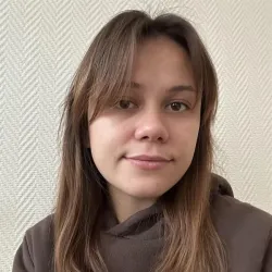 Фотография репетитора Ахатова Эндже Иршатовна