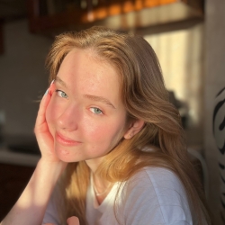 Фотография репетитора Хохлова Олеся Александровна