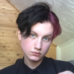 Фотография репетитора Колесников Артём Андреевич