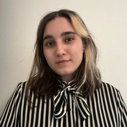 Фотография репетитора Зозулина Диана Владимировна