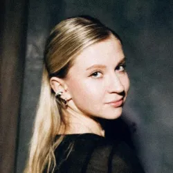 Фотография репетитора Кутузова Полина Алексеевна