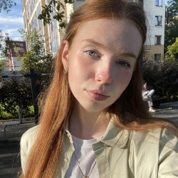 Фотография репетитора Селезенева Ульяна Алексеевна