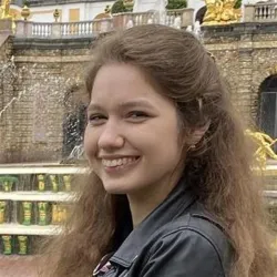 Фотография репетитора Логинова Дарья Сергеевна