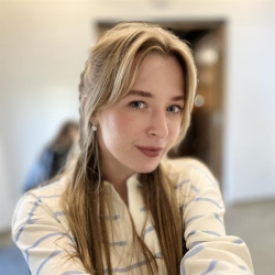 Фотография репетитора Ляпина Анастасия Андреевна