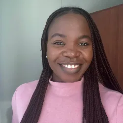 Фотография репетитора Zaaya Sylvia Aver