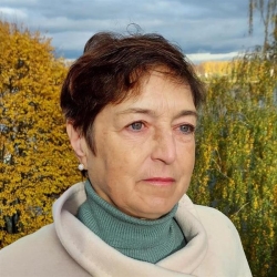 Фотография репетитора Папоркова Флорида Идыфатовна