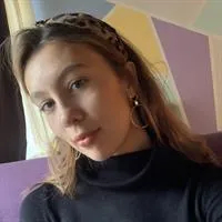 Фотография репетитора Медведева Арина Сергеевна