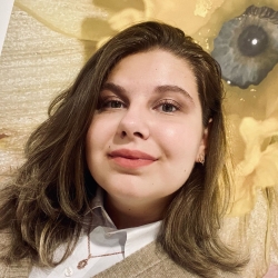 Фотография репетитора Канакина Виктория Владимировна