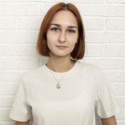 Фотография репетитора Великанова Даная Викторовна