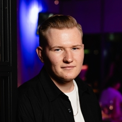 Фотография репетитора Тимофеев Андрей Дмитриевич