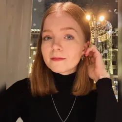 Фотография репетитора Артамонова Виктория Максимовна