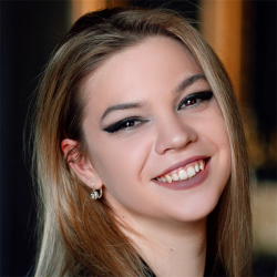 Фотография репетитора Кривозятева Юлия Дмитриевна