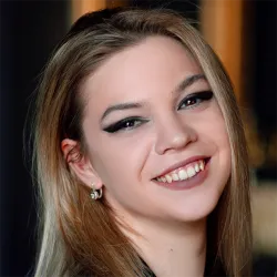 Фотография репетитора Кривозятева Юлия Дмитриевна