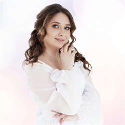 Фотография репетитора Зарубина Анастасия Андреевна