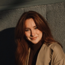 Фотография репетитора Нечаева Алёна Валентиновна