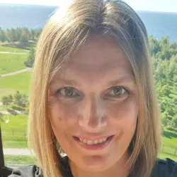 Фотография репетитора Попова Алина Борисовна