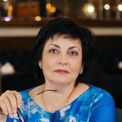 Фотография репетитора Иуненко Лариса Владимировна