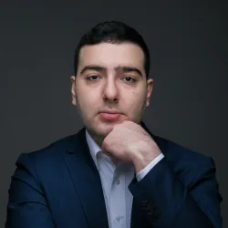 Фотография репетитора Степанян Арташес Артурович