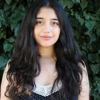 Фотография репетитора Захарян Арина Юрьевна