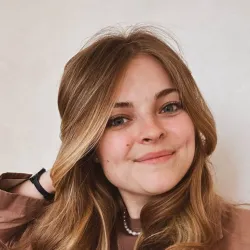 Фотография репетитора Попова Наталья Александровна