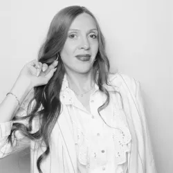 Фотография репетитора Димитриевик Елена Валерьевна