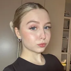 Фотография репетитора Виноградова Анастасия Геннадьевна