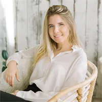 Фотография репетитора Апарина Арина Андреевна