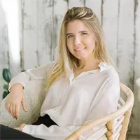 Фотография репетитора Апарина Арина Андреевна