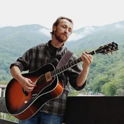 Фотография репетитора Кутузов Антон Сергеевич