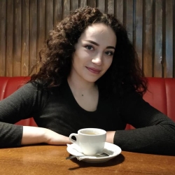 Фотография репетитора Абакумова Алина Расимовна