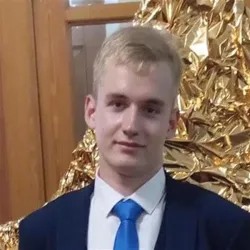 Фотография репетитора Савенко Денис Витальевич