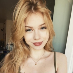 Фотография репетитора Конышева Полина Анатольевна