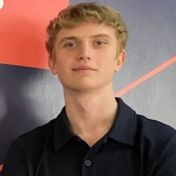 Фотография репетитора Набатов Арсений Игоревич