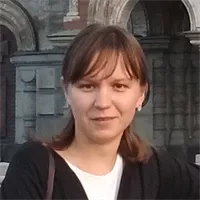 Фотография репетитора Попова Елена Юрьевна