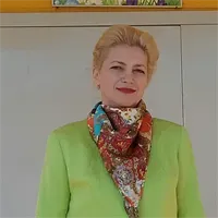 Фотография репетитора Галлямова Елена Петровна