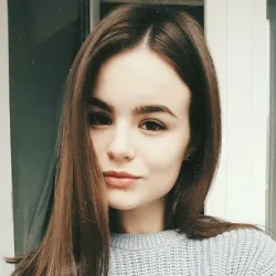 Фотография репетитора Умникова Елизавета Сергеевна