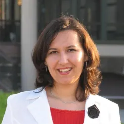 Фотография репетитора Юнусова Динара Равилевна