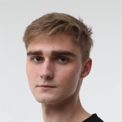 Фотография репетитора Кириченко Даниил Дмитриевич