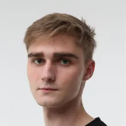 Фотография репетитора Кириченко Даниил Дмитриевич