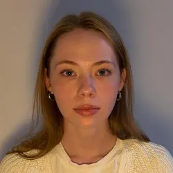 Фотография репетитора Козлова Арина Юрьевна