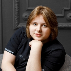 Фотография репетитора Власова Елизавета Денисовна