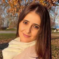 Фотография репетитора Абгарян Лилит Мушеговна