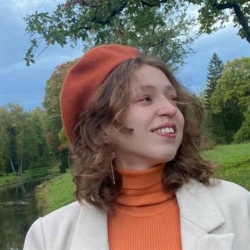 Фотография репетитора Кирей Вероника Сергеевна