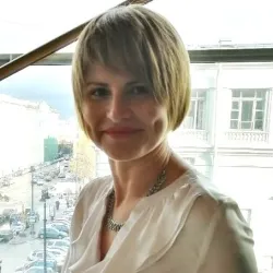 Фотография репетитора Кнутова Елена Станиславовна